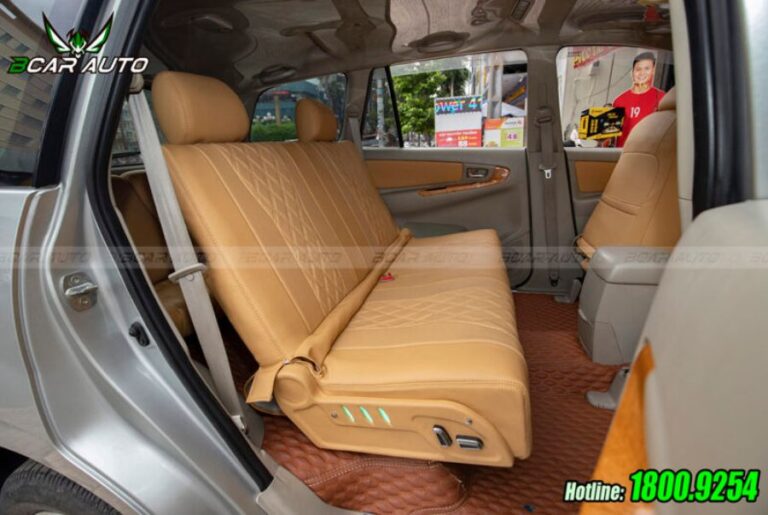 Độ Ghế Thành Giường Xe Toyota Innova